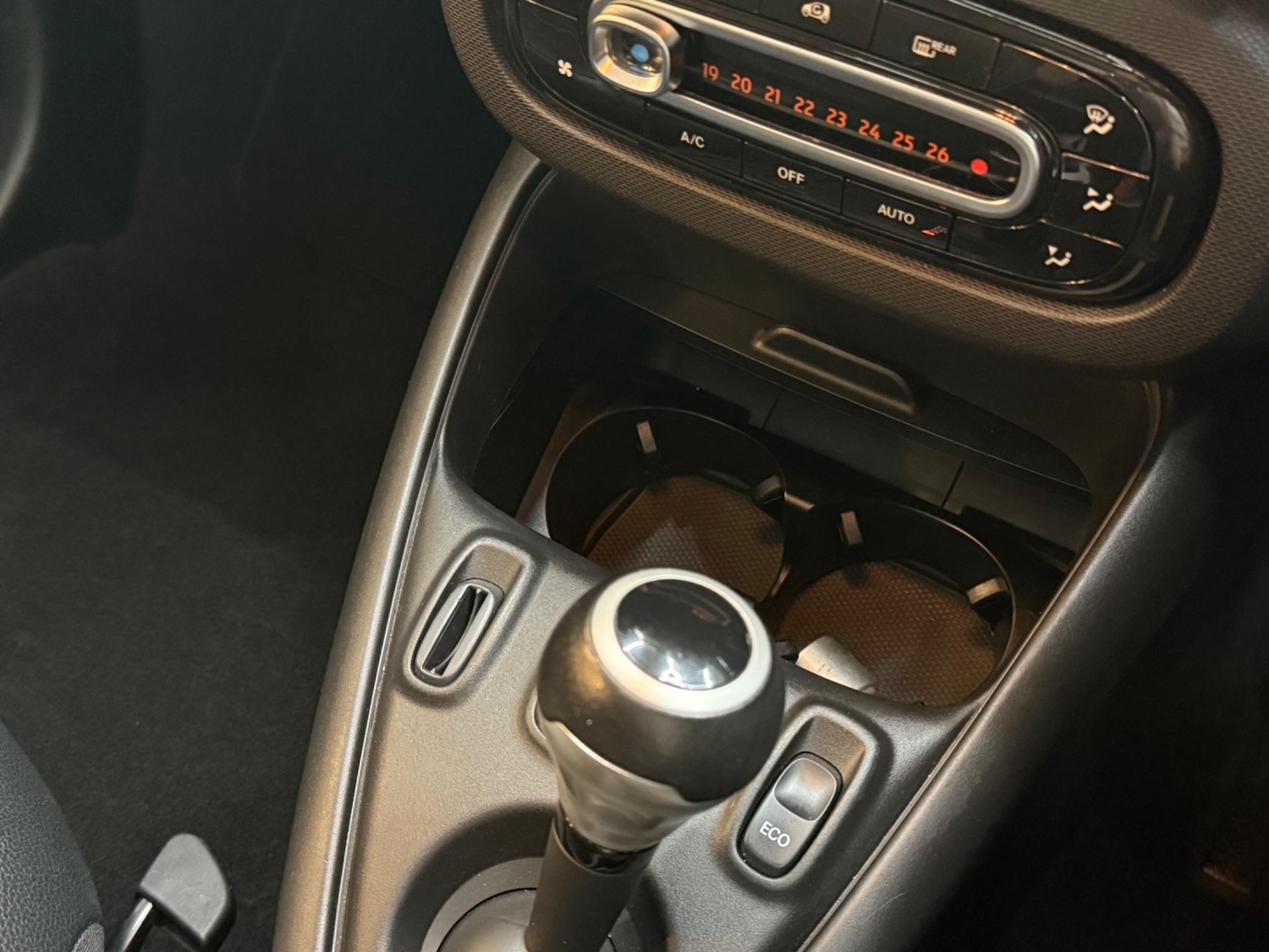 Used smart fortwo 2020 for sale - 77082053: Photo 12