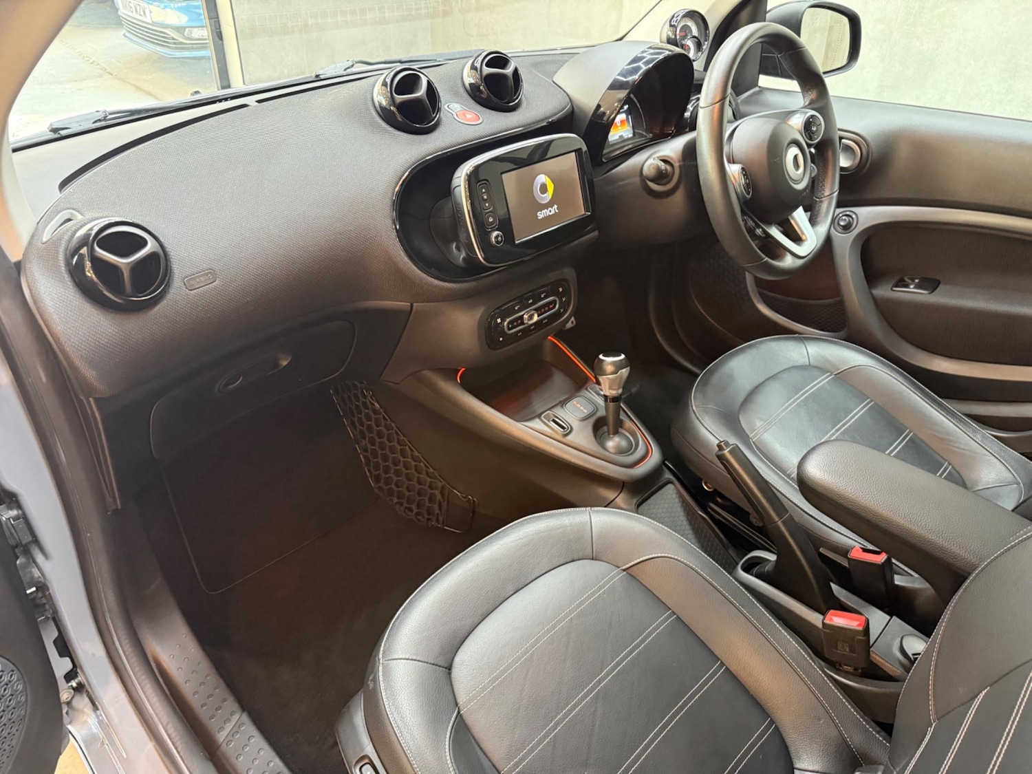 Used smart fortwo 2020 for sale - 77082053: Photo 14