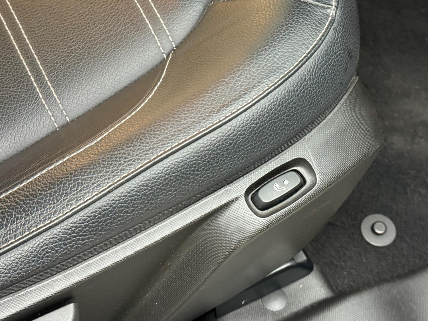 Used smart fortwo 2020 for sale - 77082053: Photo 30