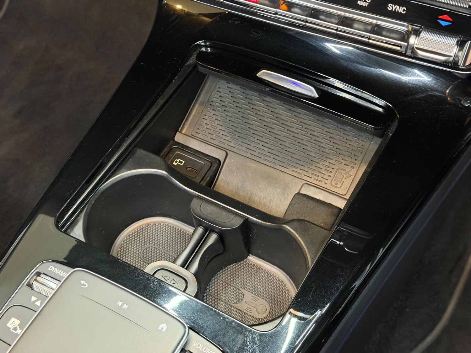 Used Mercedes-Benz A-Class 2020 for sale - 76976887: Photo 57