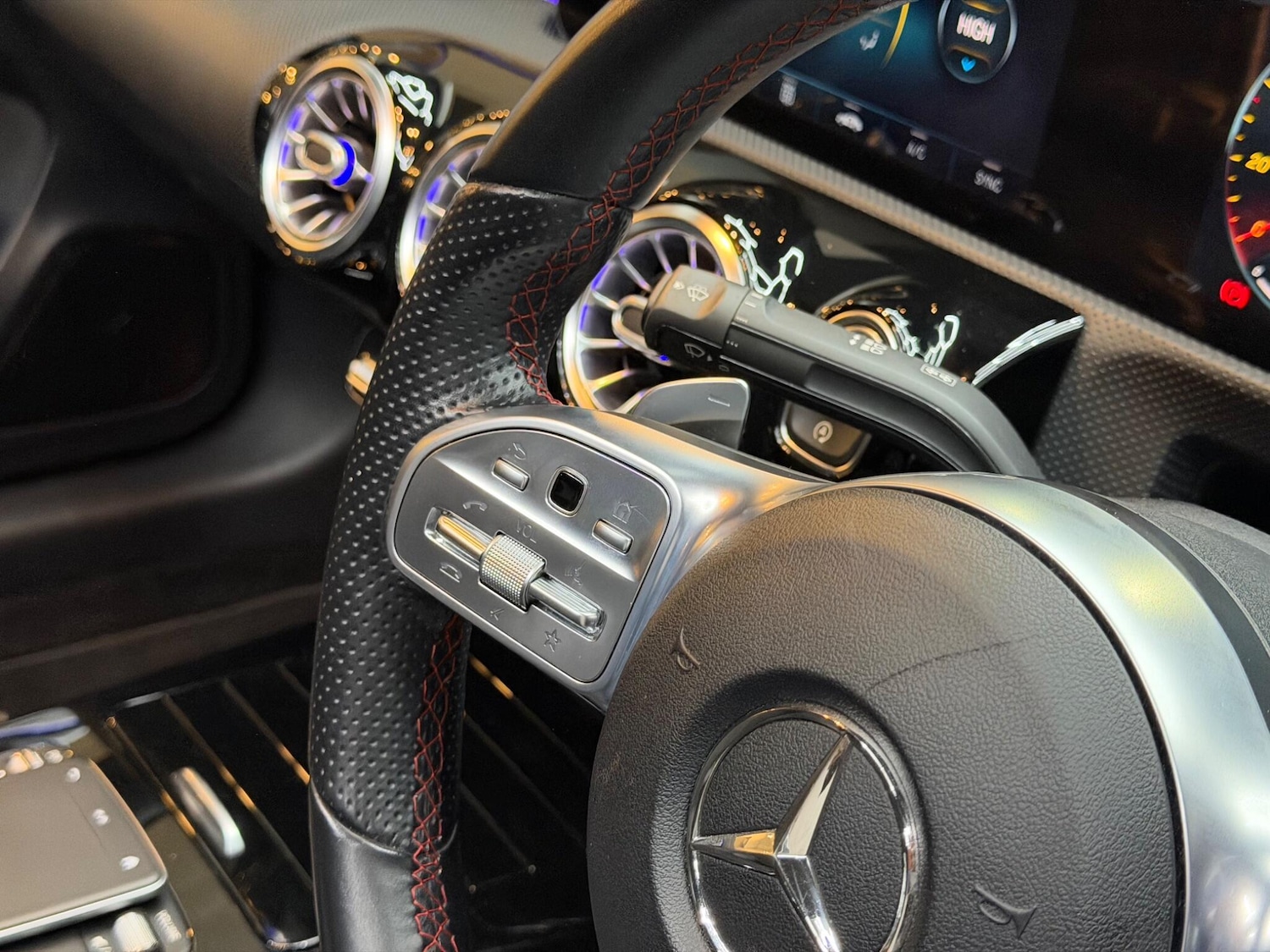 Used Mercedes-Benz A-Class 2020 for sale - 76976887: Photo 60