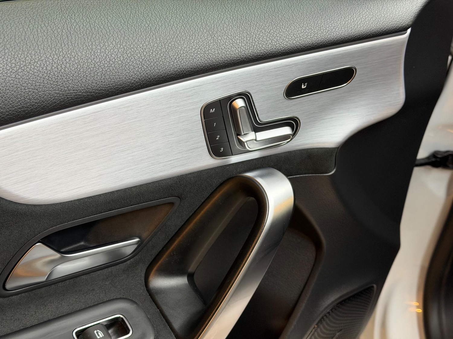 Used Mercedes-Benz A-Class 2020 for sale - 76976887: Photo 65