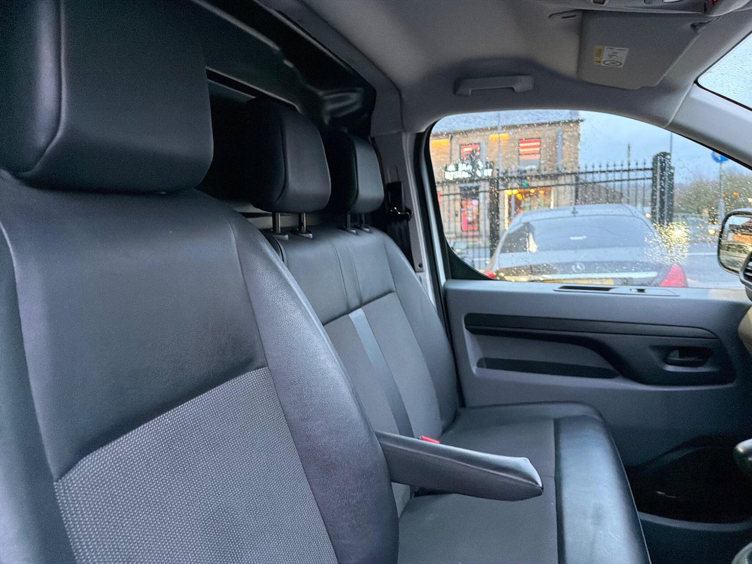 Used Vauxhall Vivaro 2020 for sale - 77598627: Photo 34