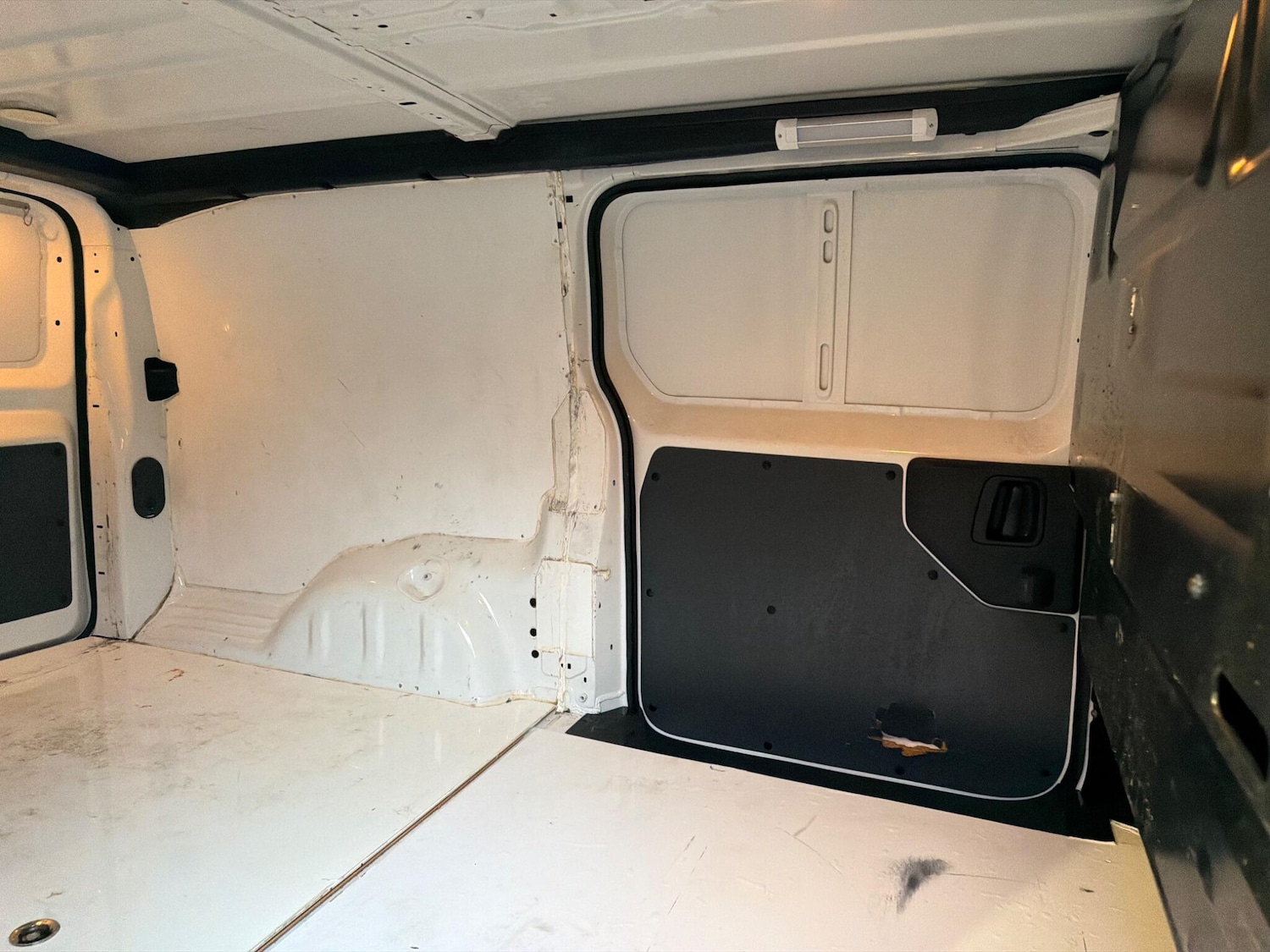 Used Vauxhall Vivaro 2020 for sale - 77598627: Photo 52