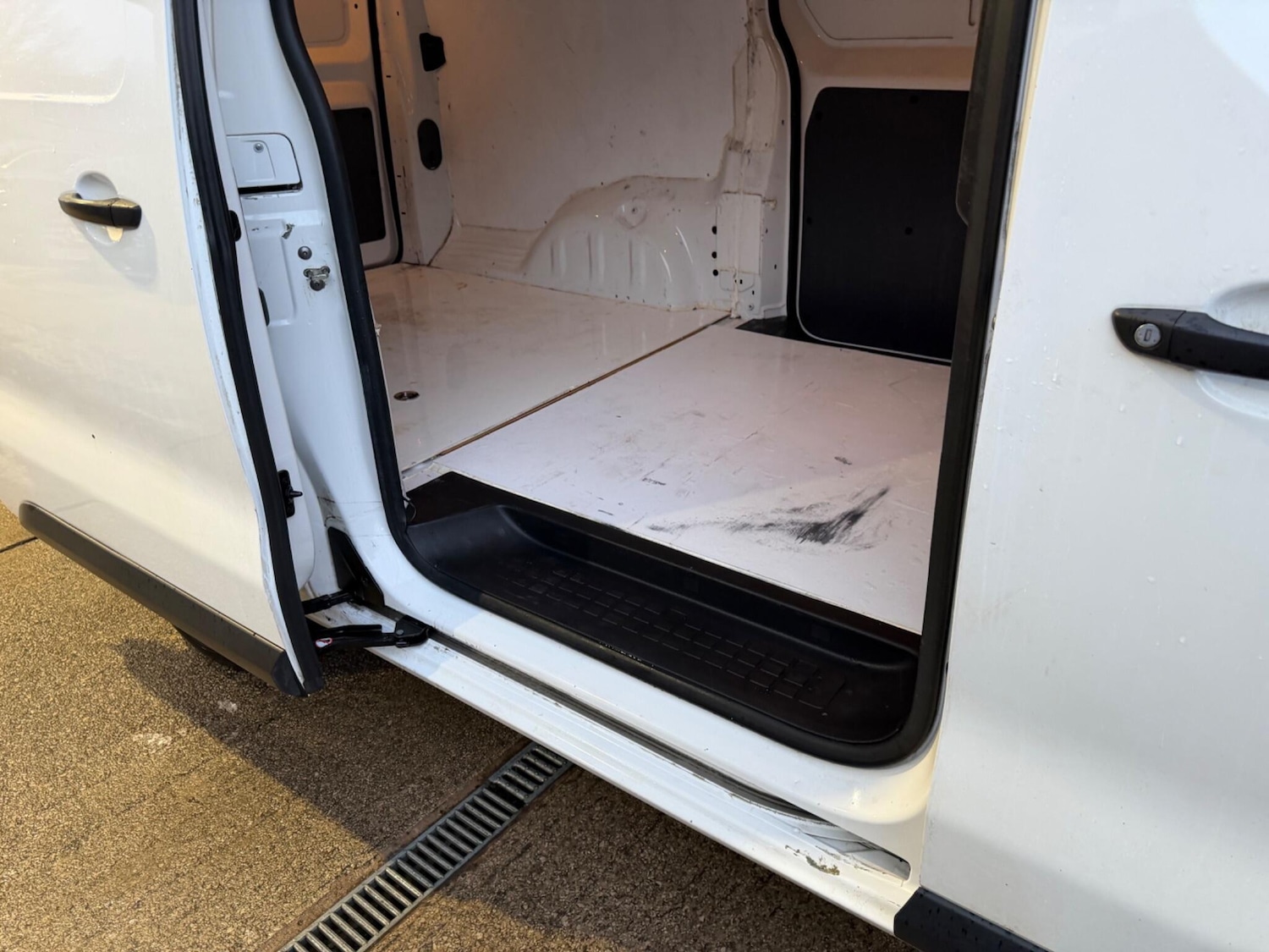 Used Vauxhall Vivaro 2020 for sale - 77598627: Photo 58