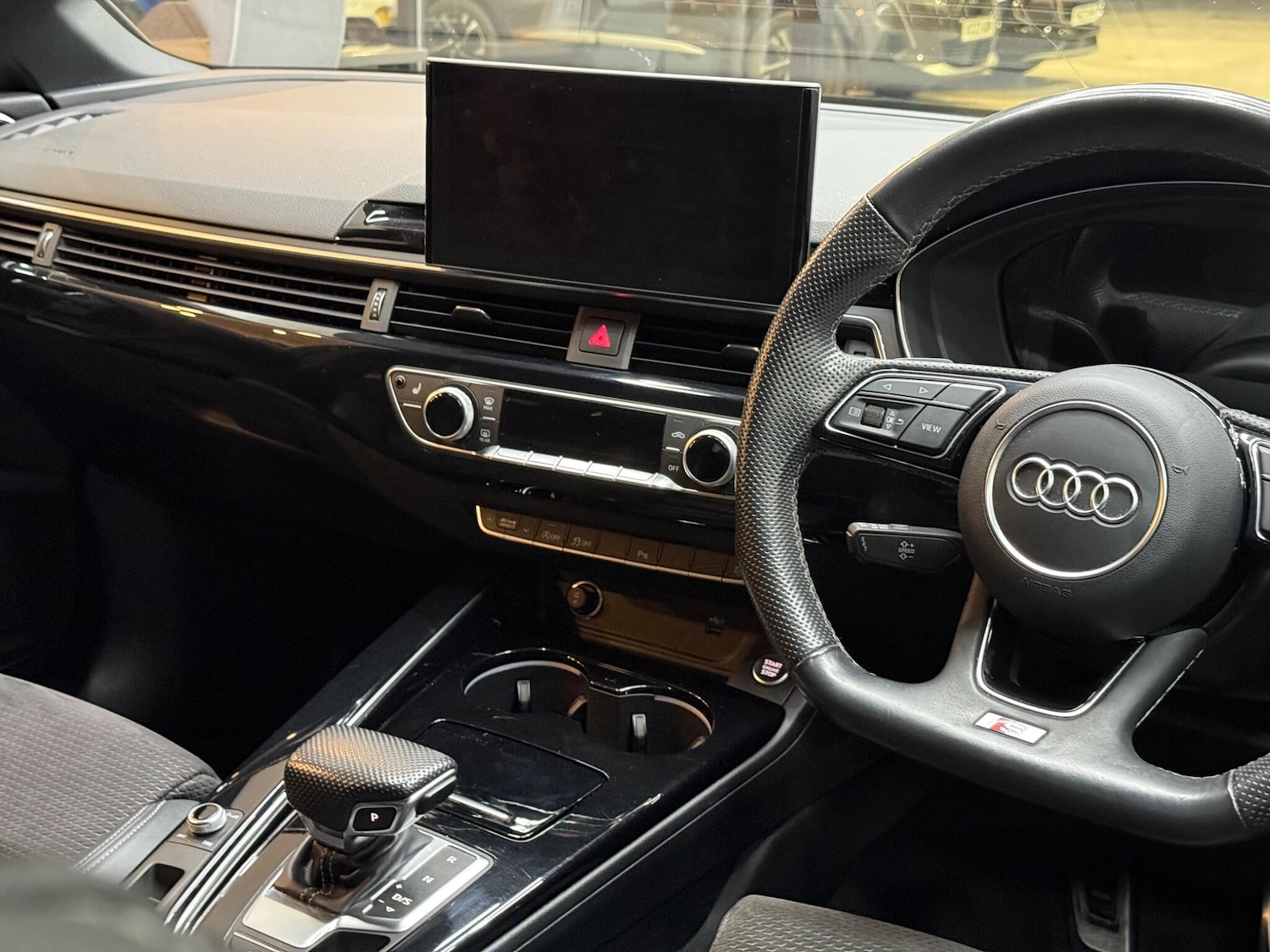 Used Audi A4 Avant 2021 for sale - 76715559: Photo 13