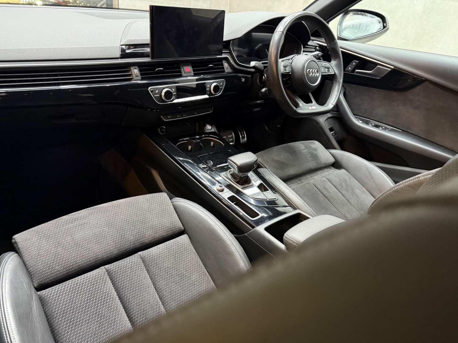 Used Audi A4 Avant 2021 for sale - 76715559: Photo 17