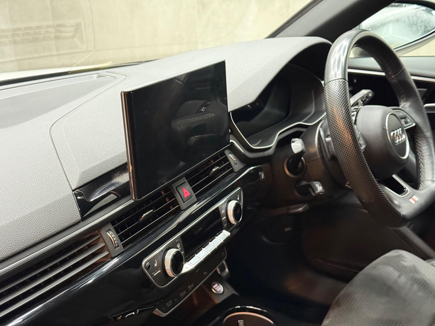 Used Audi A4 Avant 2021 for sale - 76715559: Photo 18