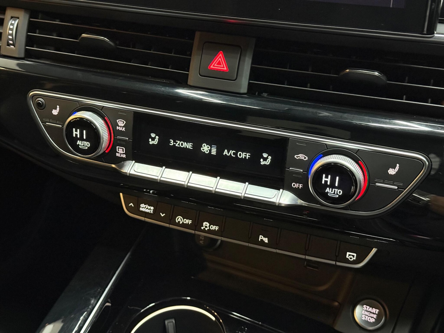 Used Audi A4 Avant 2021 for sale - 76715559: Photo 25