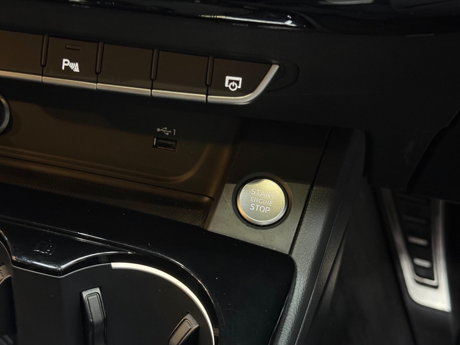 Used Audi A4 Avant 2021 for sale - 76715559: Photo 26