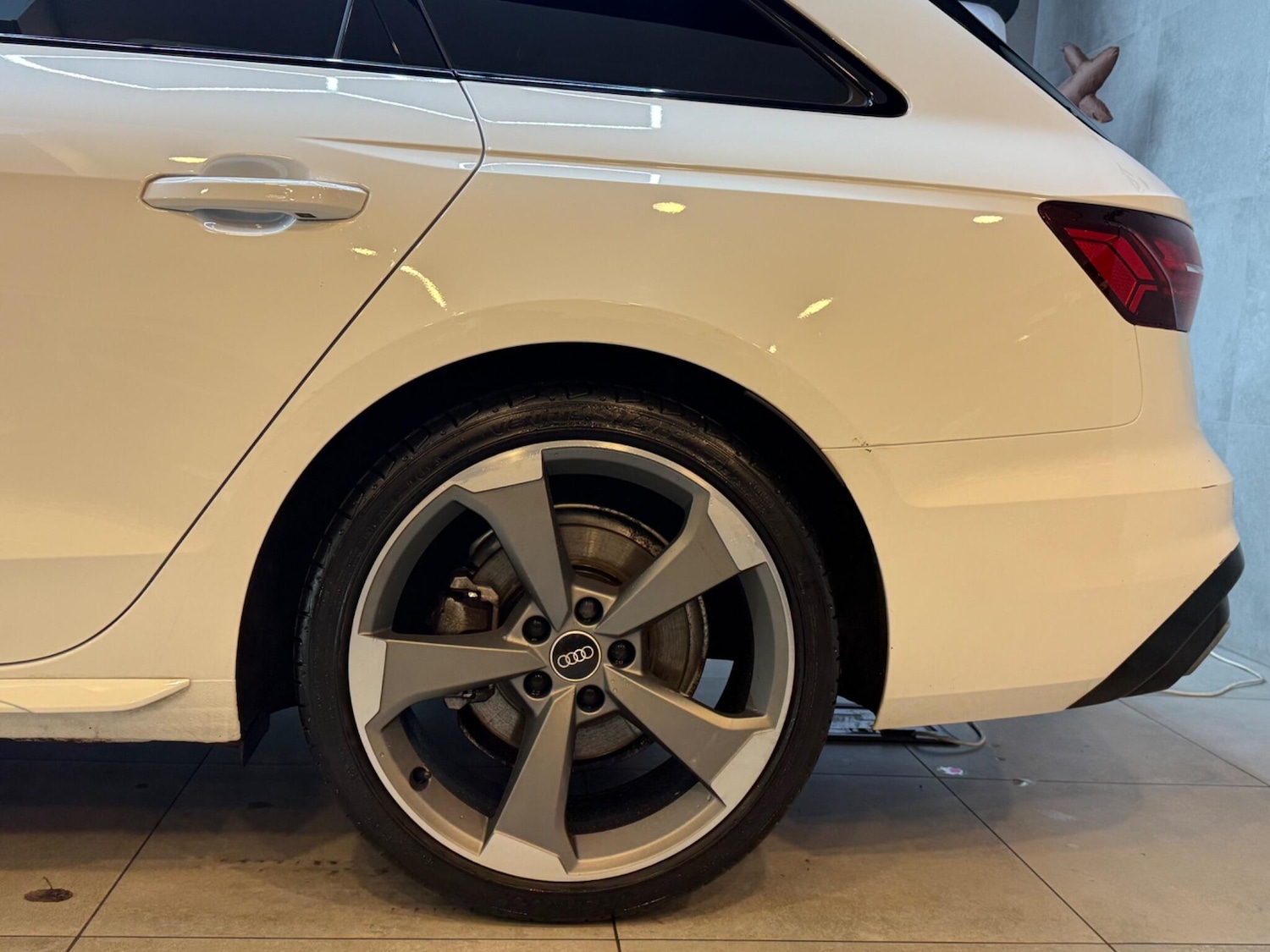 Used Audi A4 Avant 2021 for sale - 76715559: Photo 30