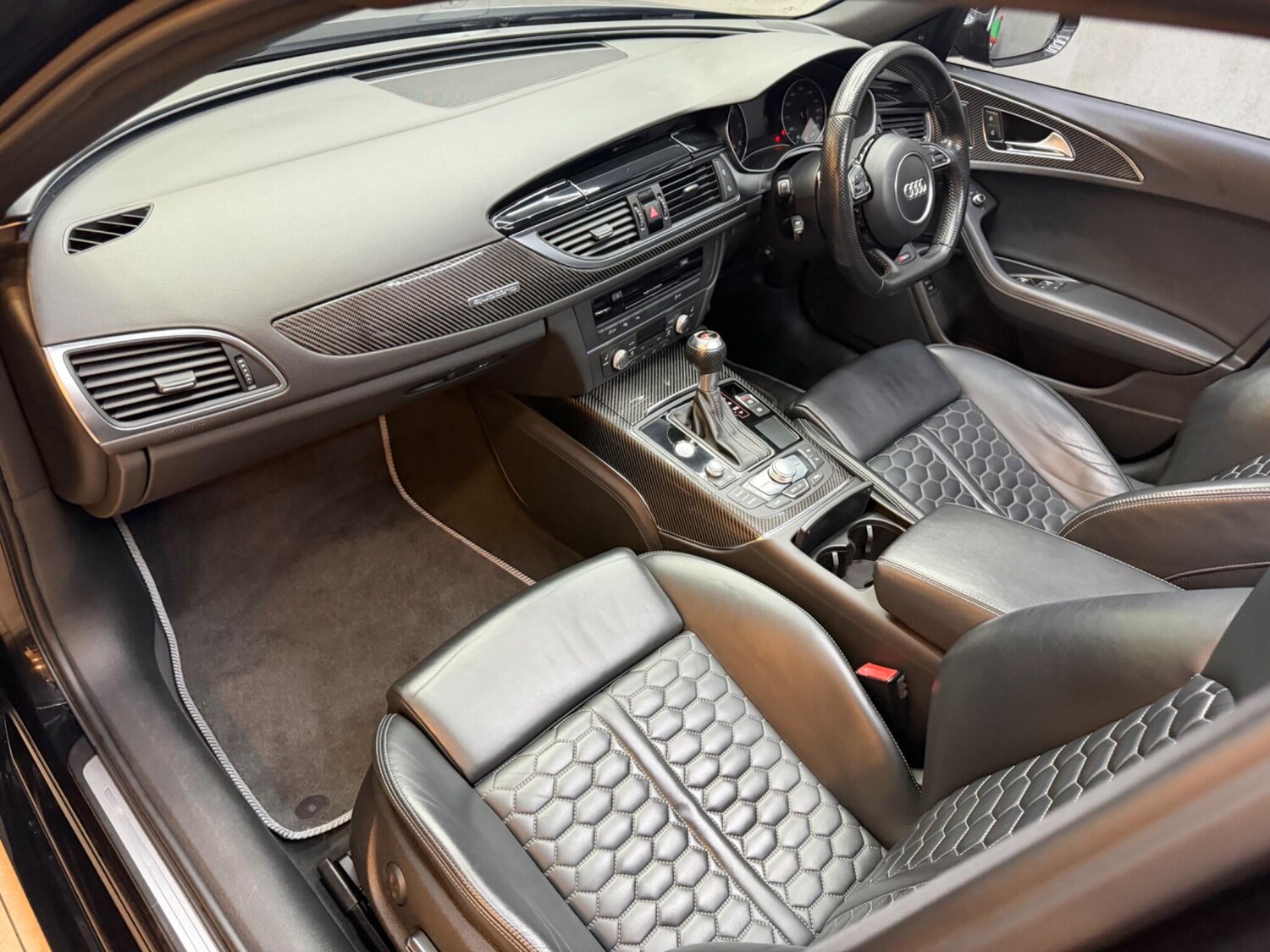 Used Audi RS6 2014 for sale - 78220095: Photo 11