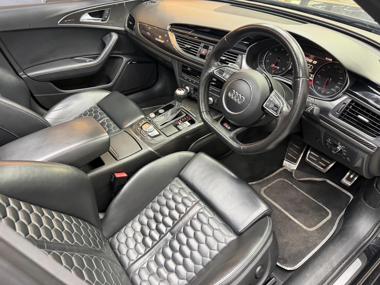 Used Audi RS6 2014 for sale - 78220095: Photo 19