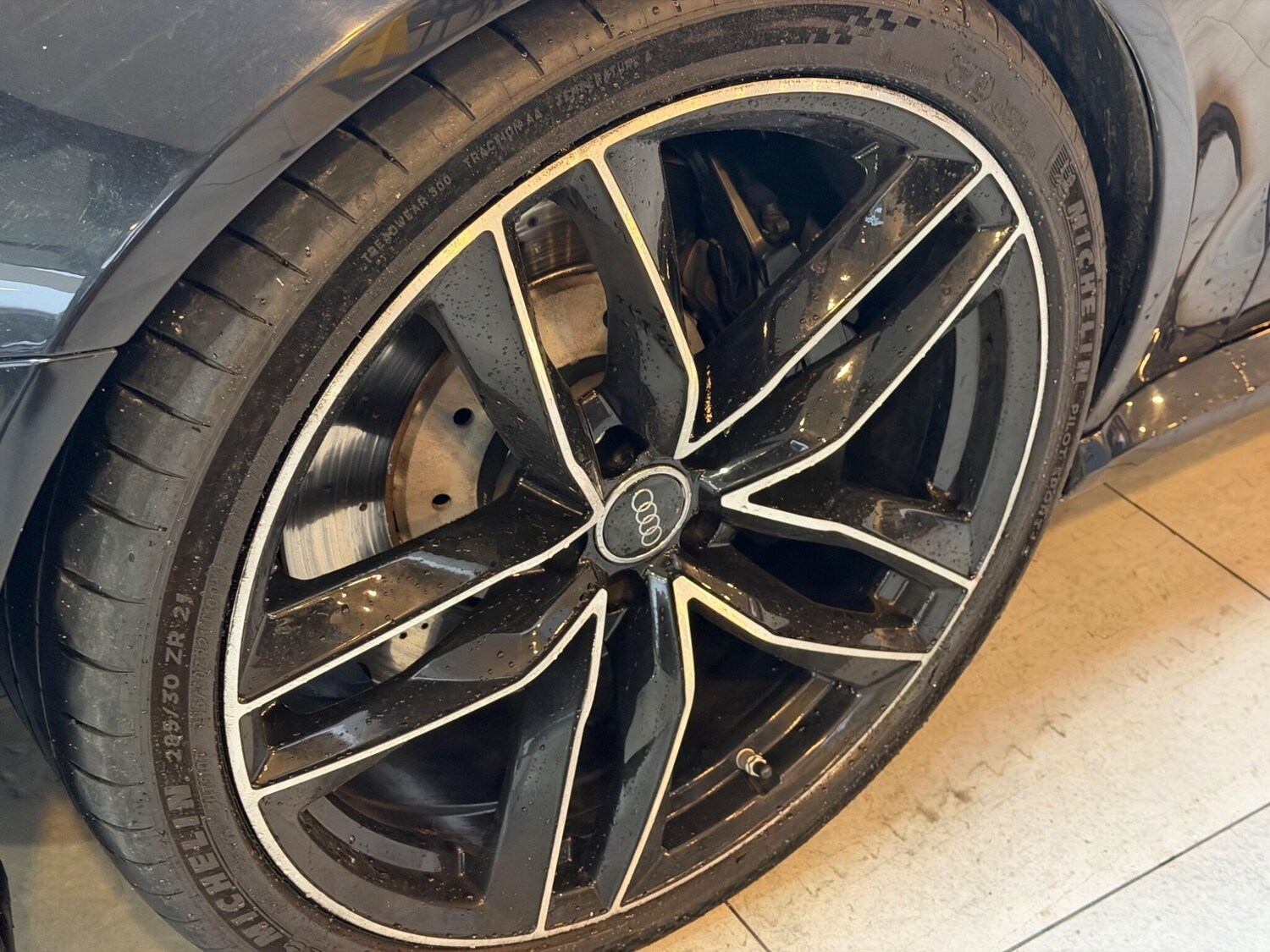 Used Audi RS6 2014 for sale - 78220095: Photo 48