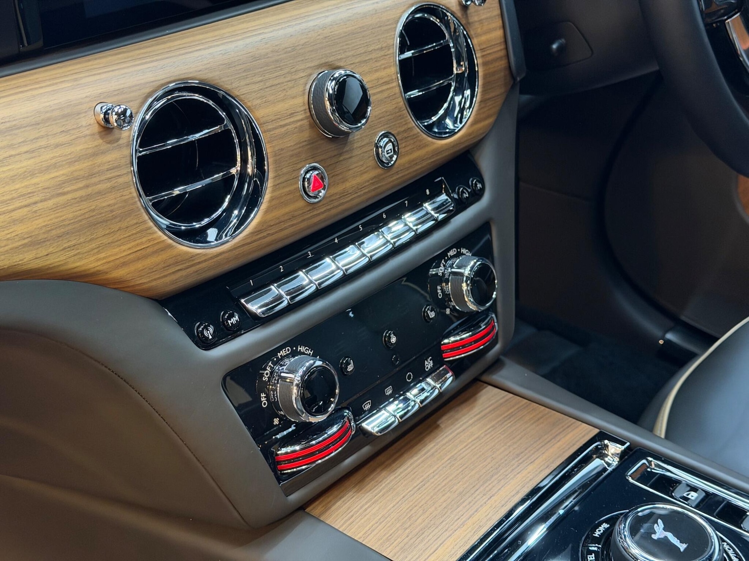 Used Rolls-Royce Spectre 2024 for sale - 77081487: Photo 27