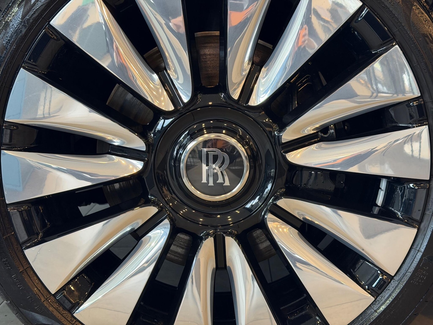 Used Rolls-Royce Spectre 2024 for sale - 77081487: Photo 35