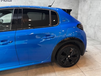 Used Peugeot 208 2023 for sale - 77958198: Photo