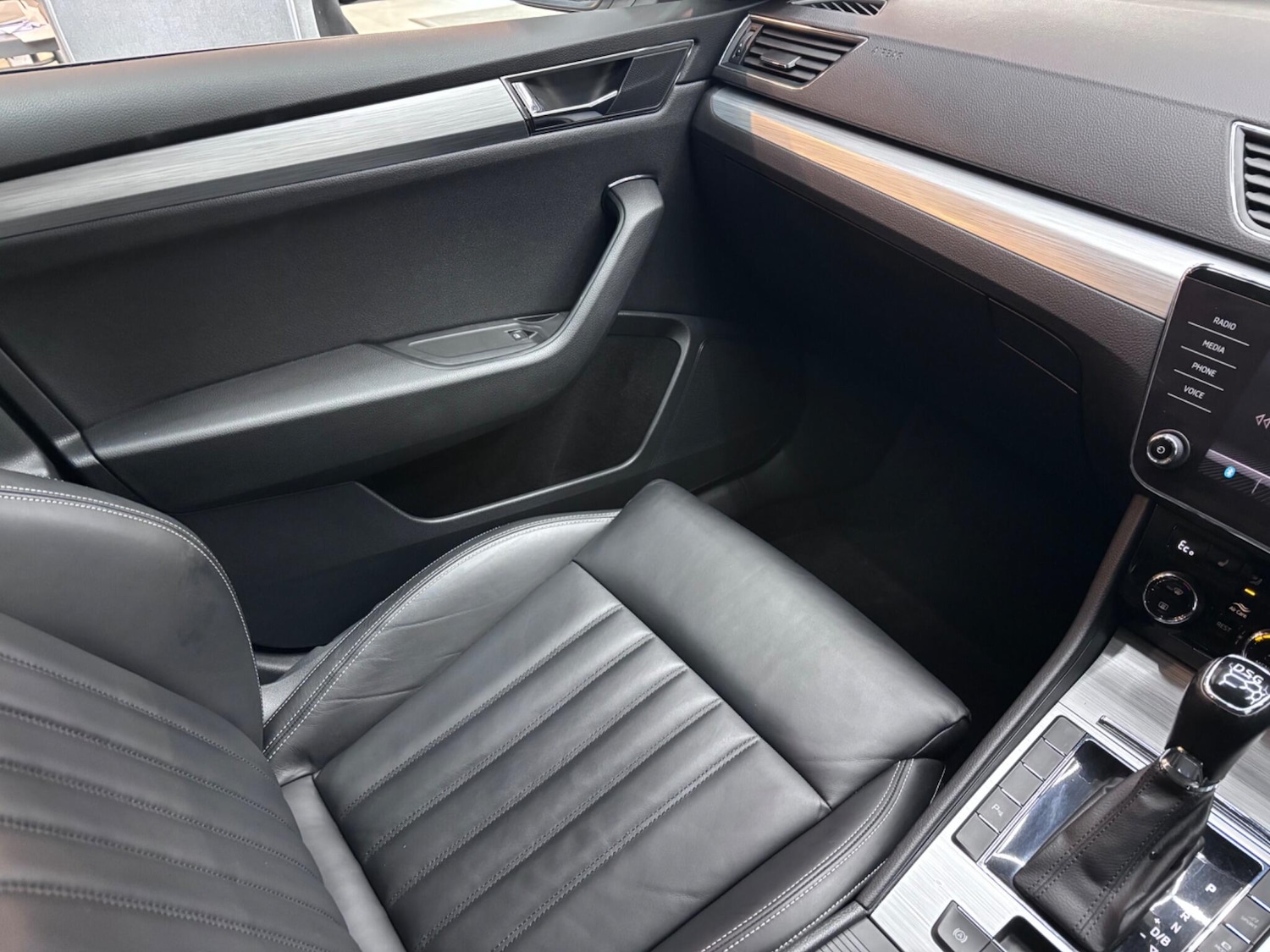 Used Skoda Superb for sale - 77564759: Photo 55