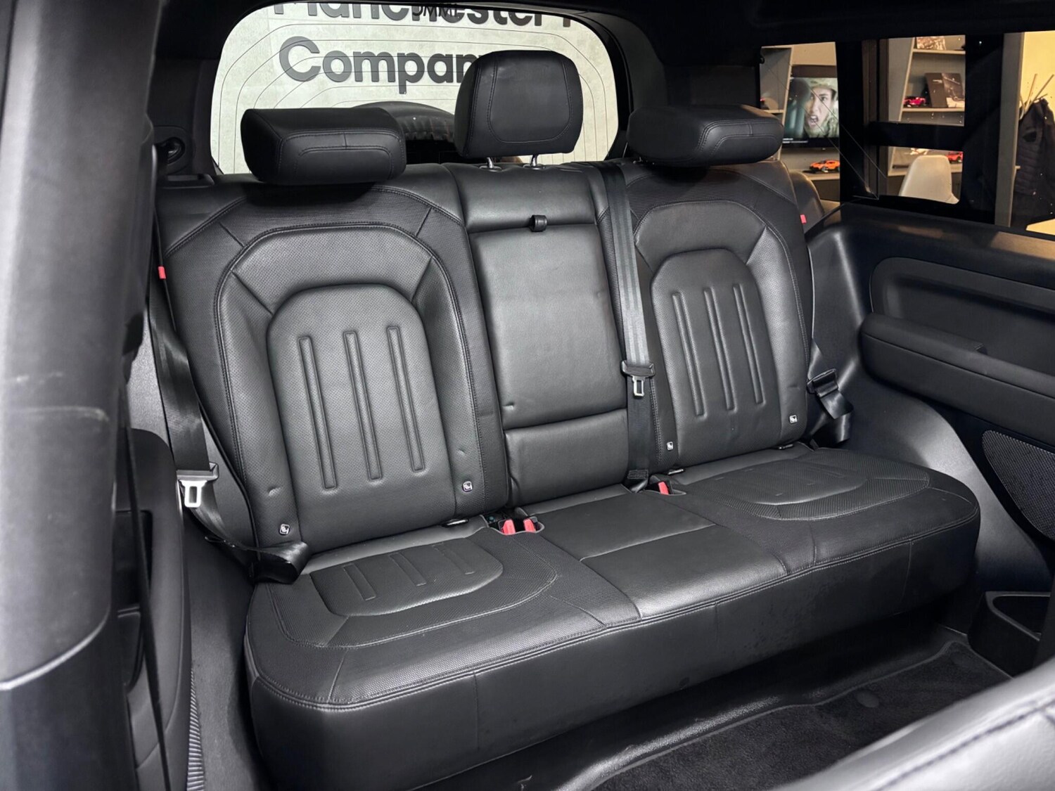 Used Land Rover Defender 90 for sale - 77537826: Photo 15