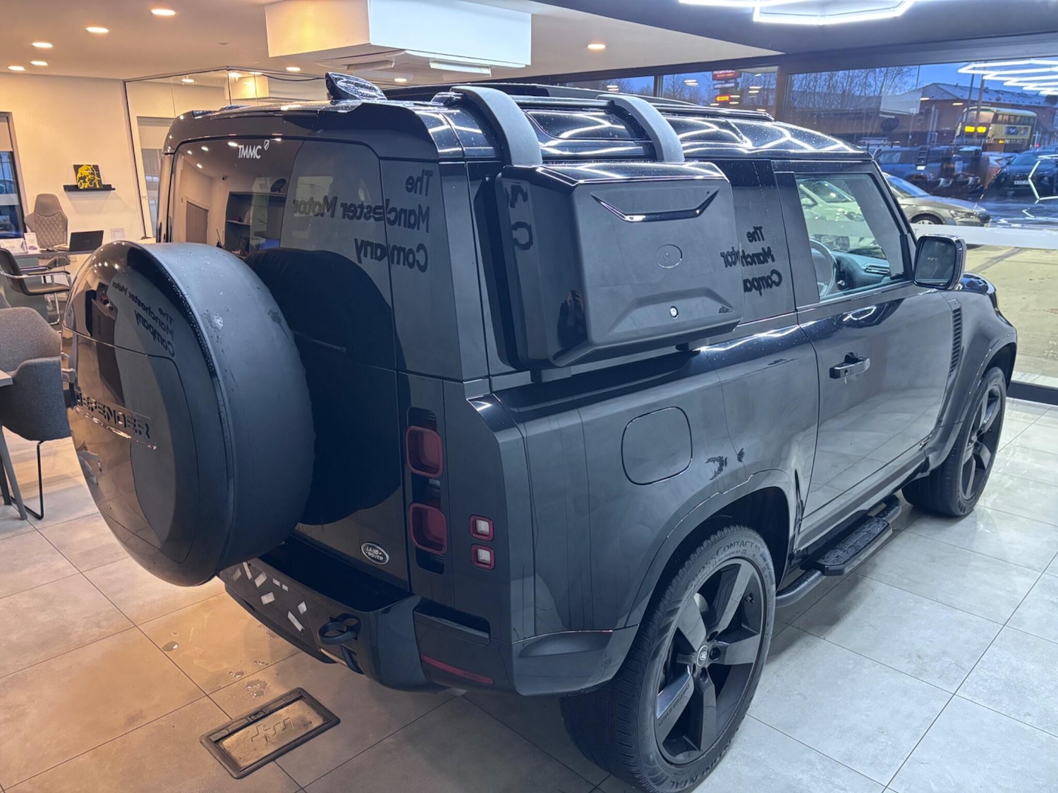 Used Land Rover Defender 90 for sale - 77537826: Photo 4