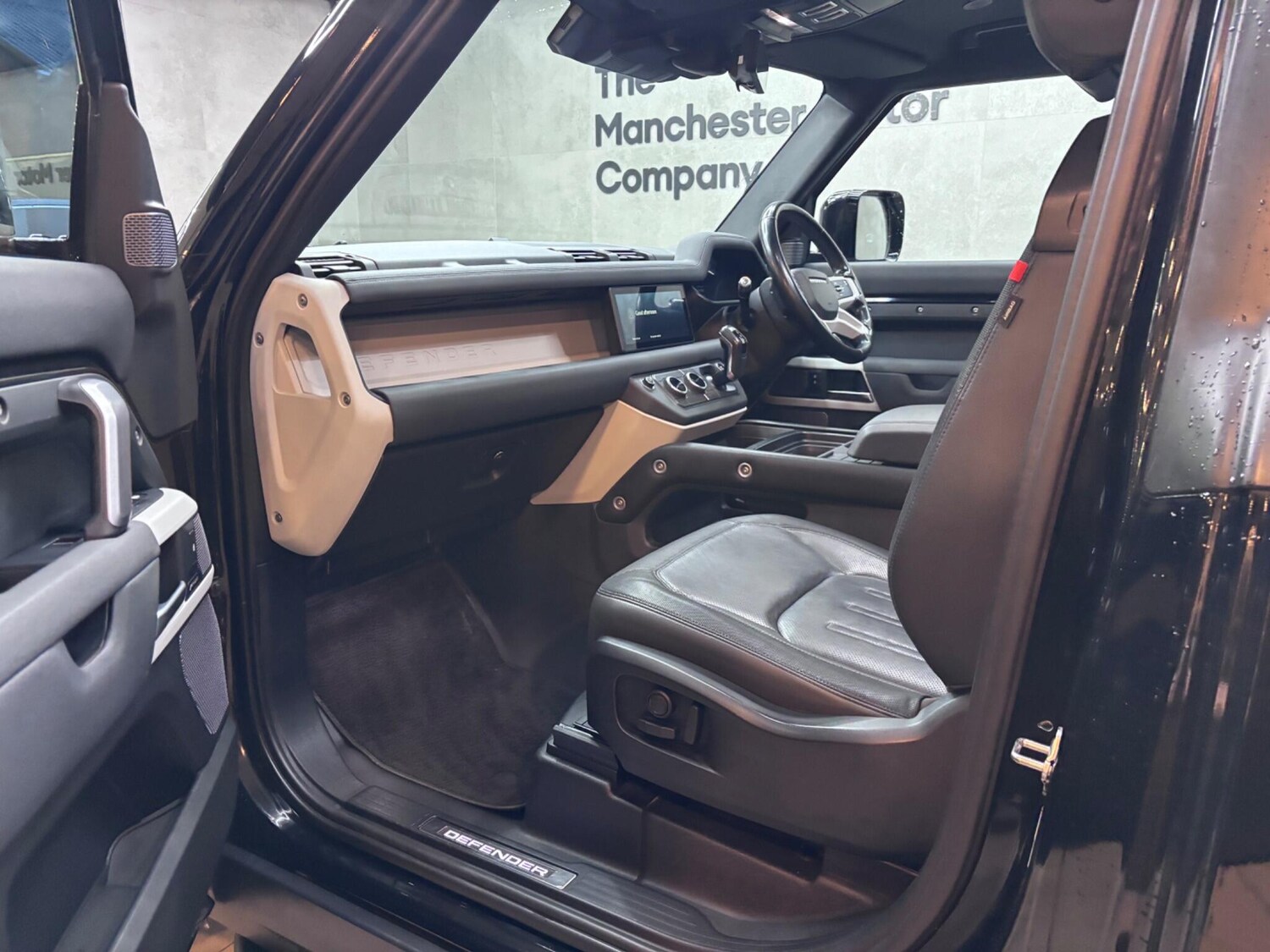 Used Land Rover Defender 90 for sale - 77537826: Photo 42