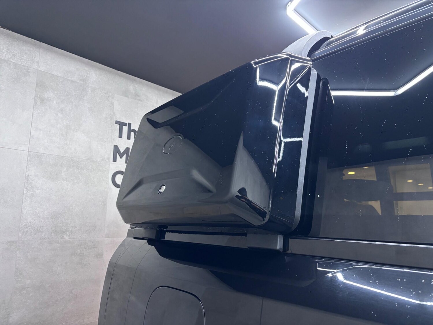 Used Land Rover Defender 90 for sale - 77537826: Photo 54