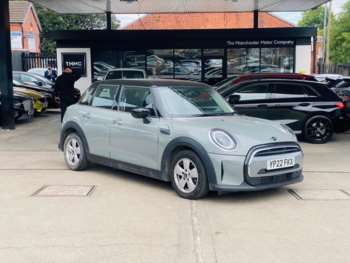 (22) - 1.5 Cooper Classic Steptronic Euro 6 (s/s) 5dr