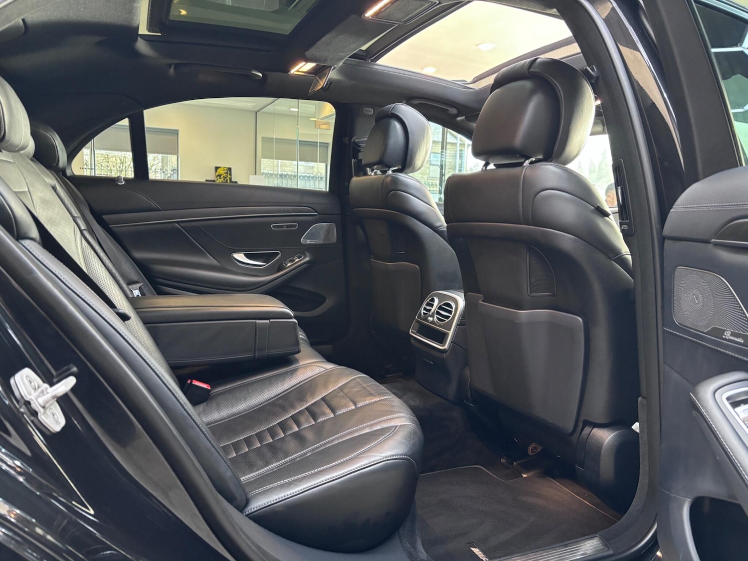 Used Mercedes-Benz S Class 2018 for sale - 77238436: Photo 16