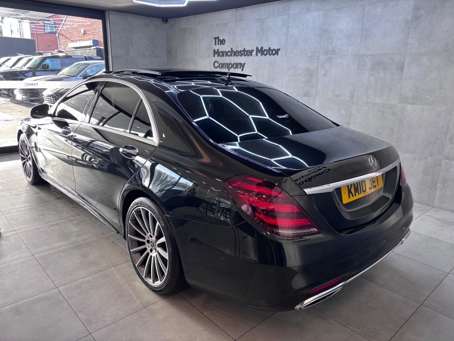 Used Mercedes-Benz S Class 2018 for sale - 77238436: Photo 2