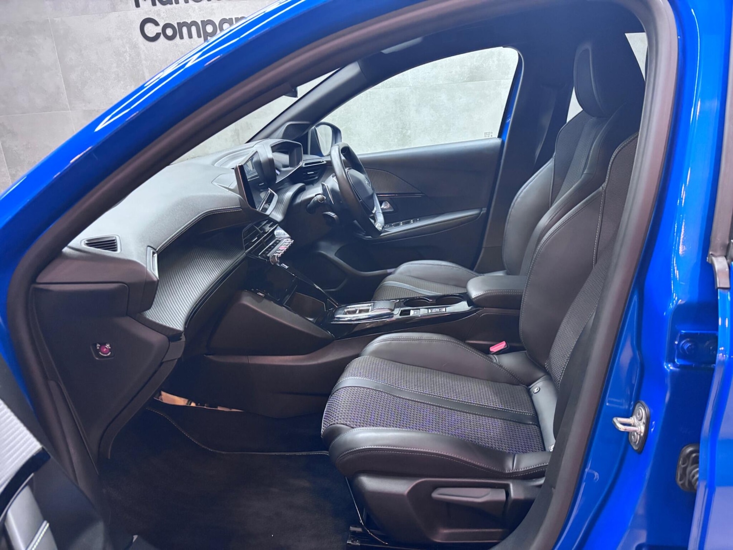 Used Peugeot 208 2023 for sale - 77066849: Photo 49