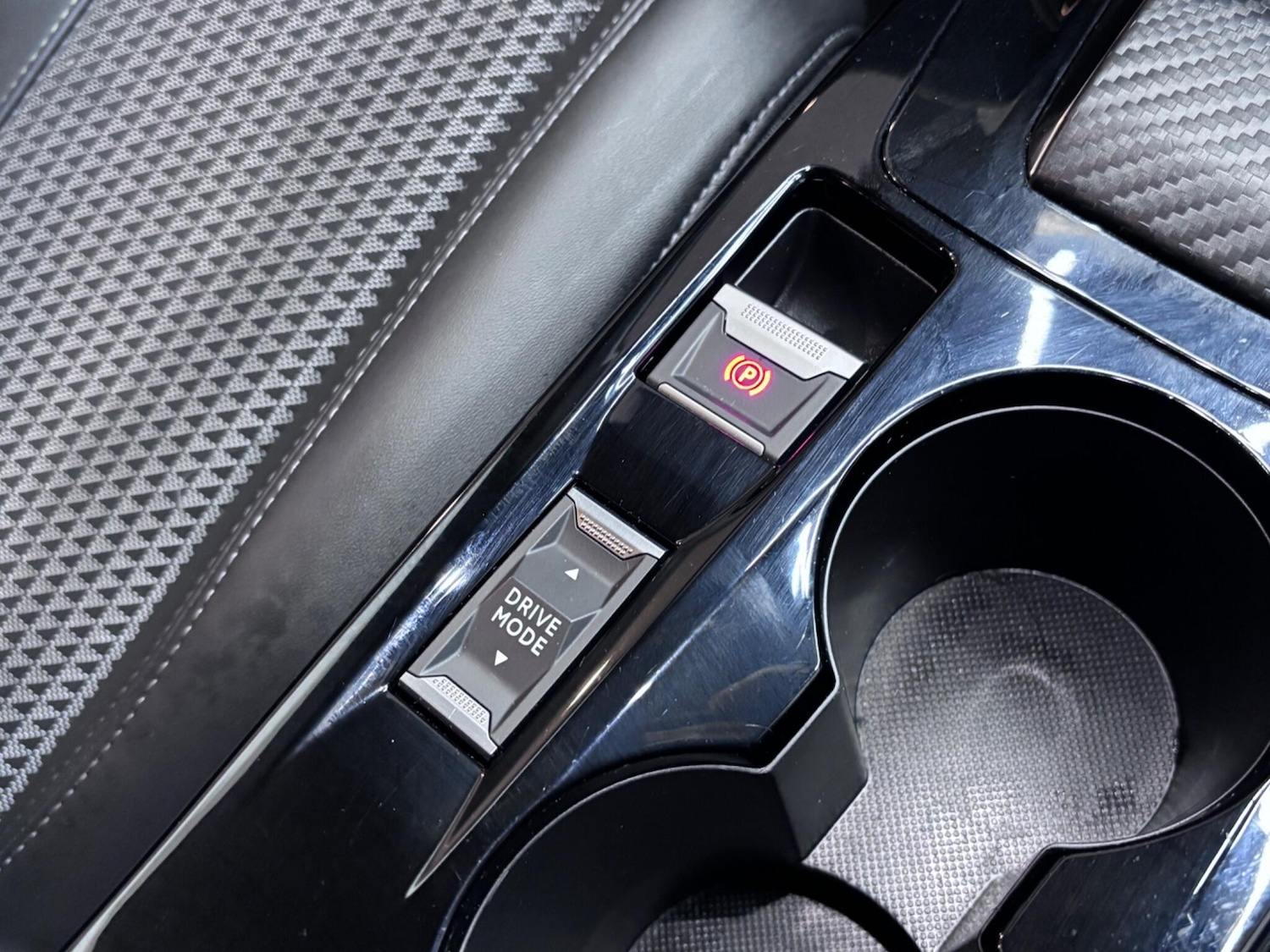 Used Peugeot 208 2023 for sale - 77066849: Photo 71