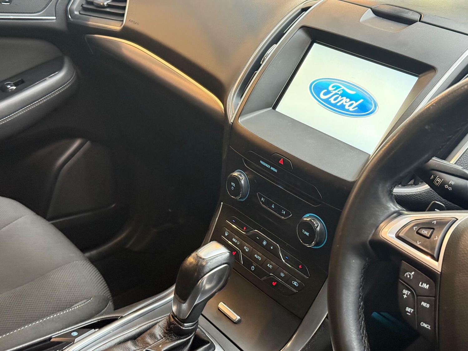 Used Ford S-Max 2016 for sale - 76349452: Photo 10