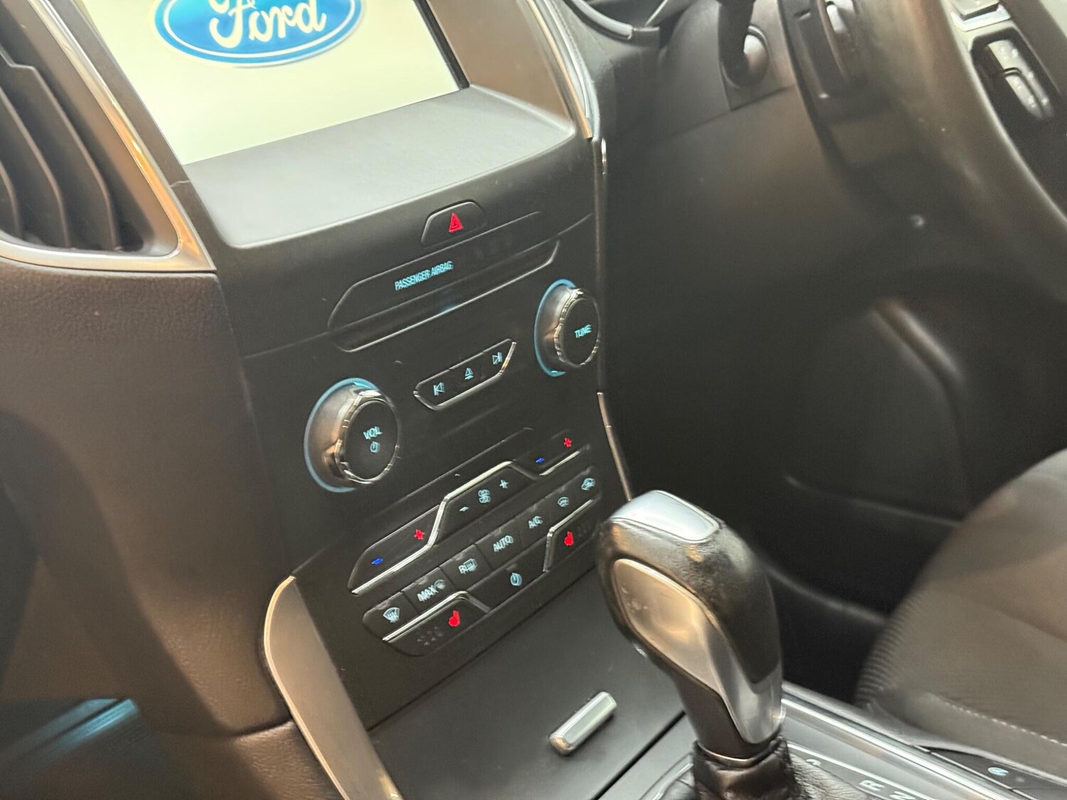Used Ford S-Max 2016 for sale - 76349452: Photo 16