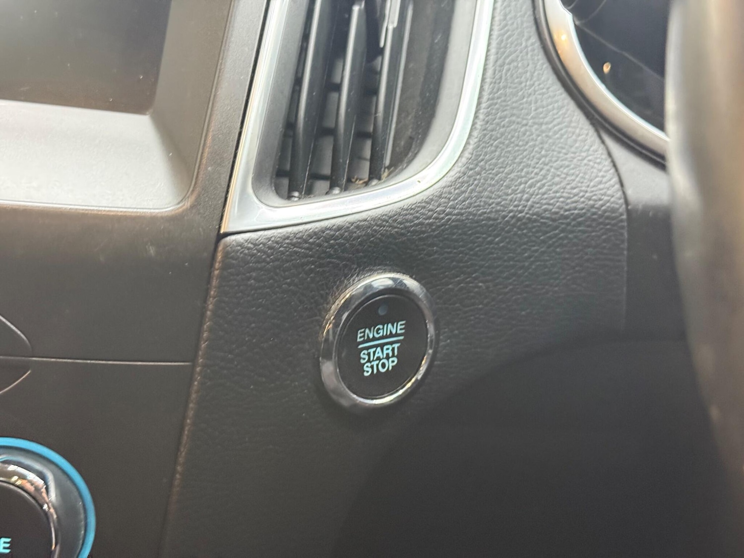 Used Ford S-Max 2016 for sale - 76349452: Photo 29