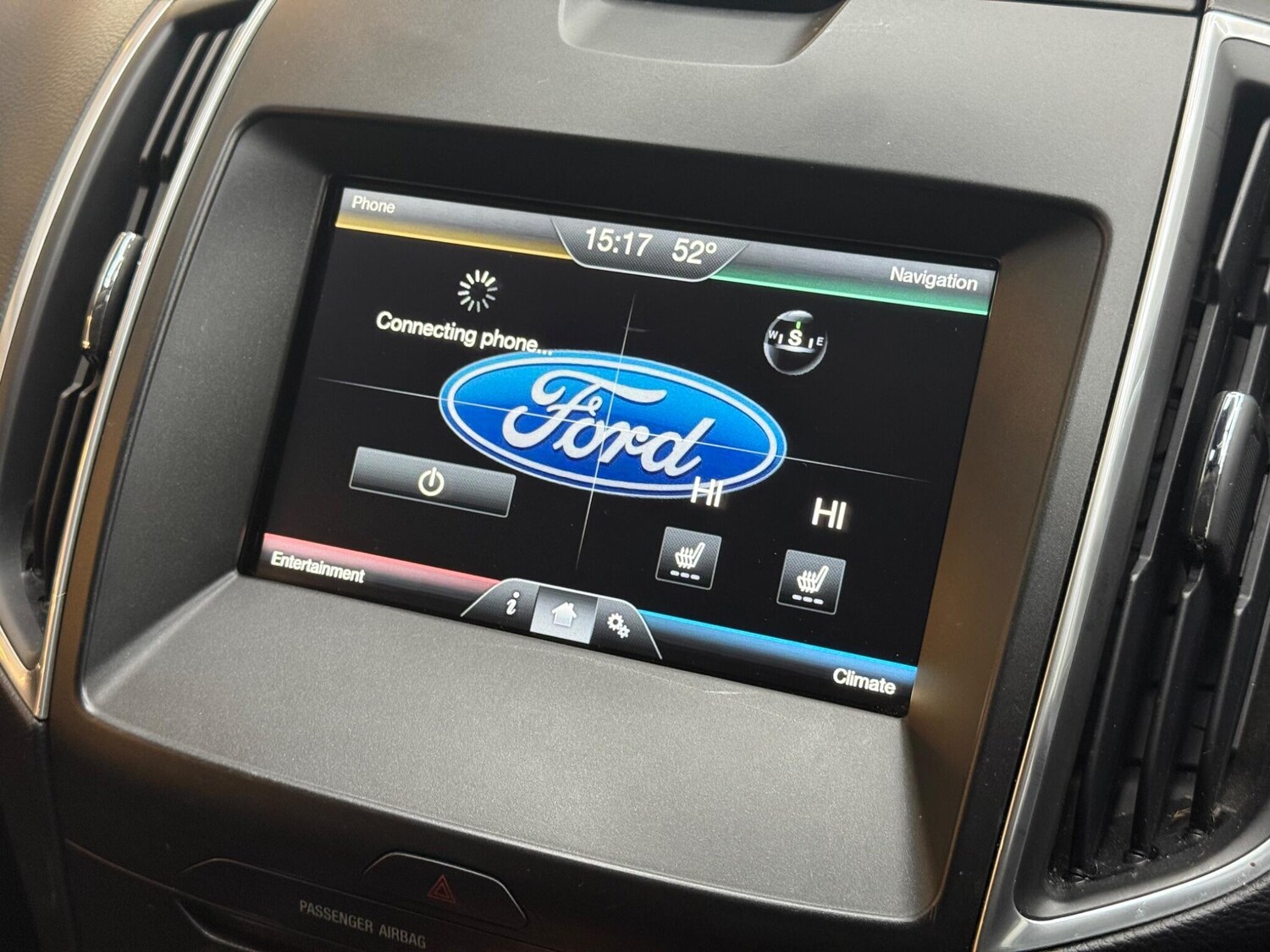 Used Ford S-Max 2016 for sale - 76349452: Photo 44