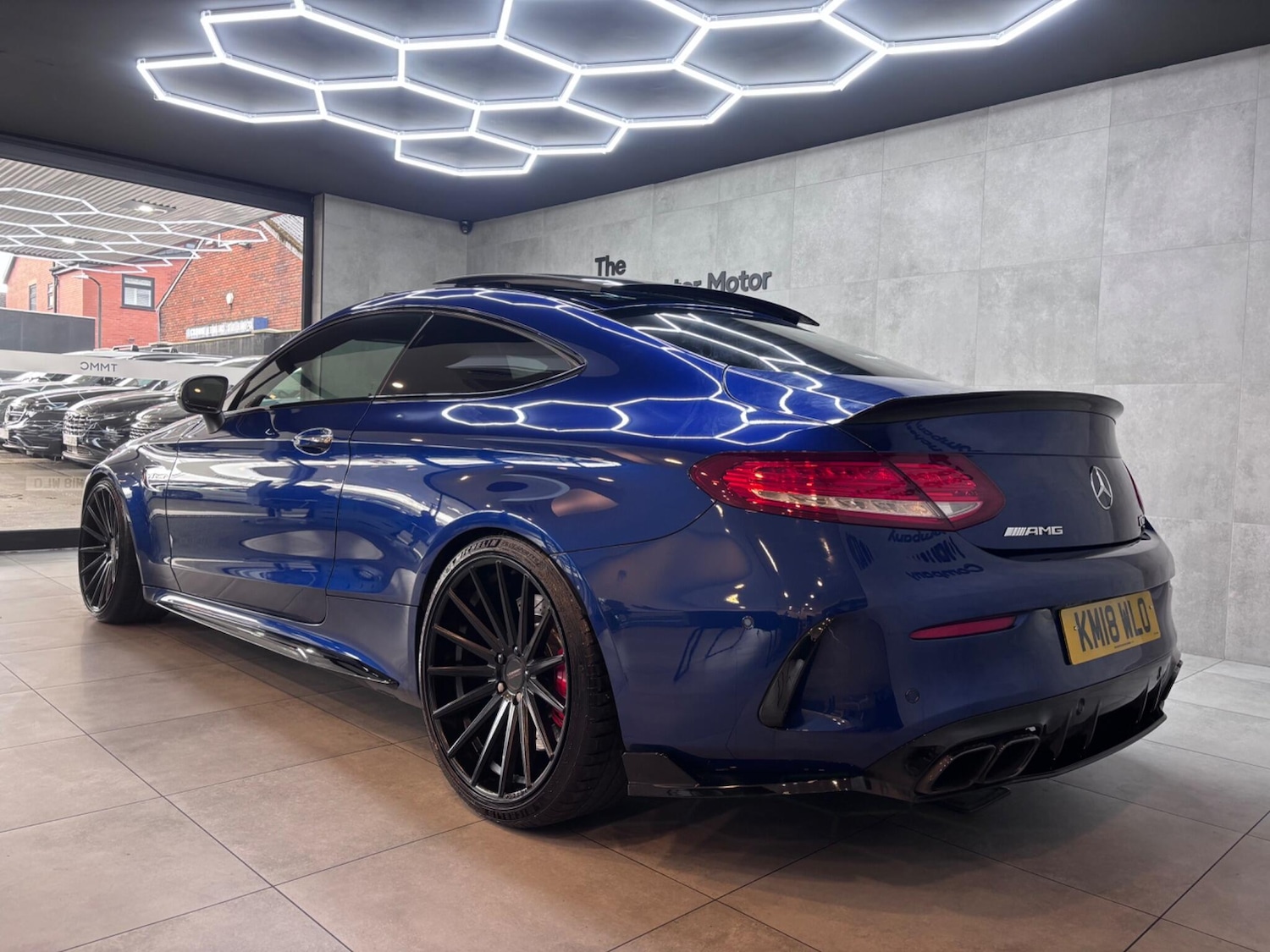 Used Mercedes-Benz C Class 2018 for sale - 77066324: Photo 4