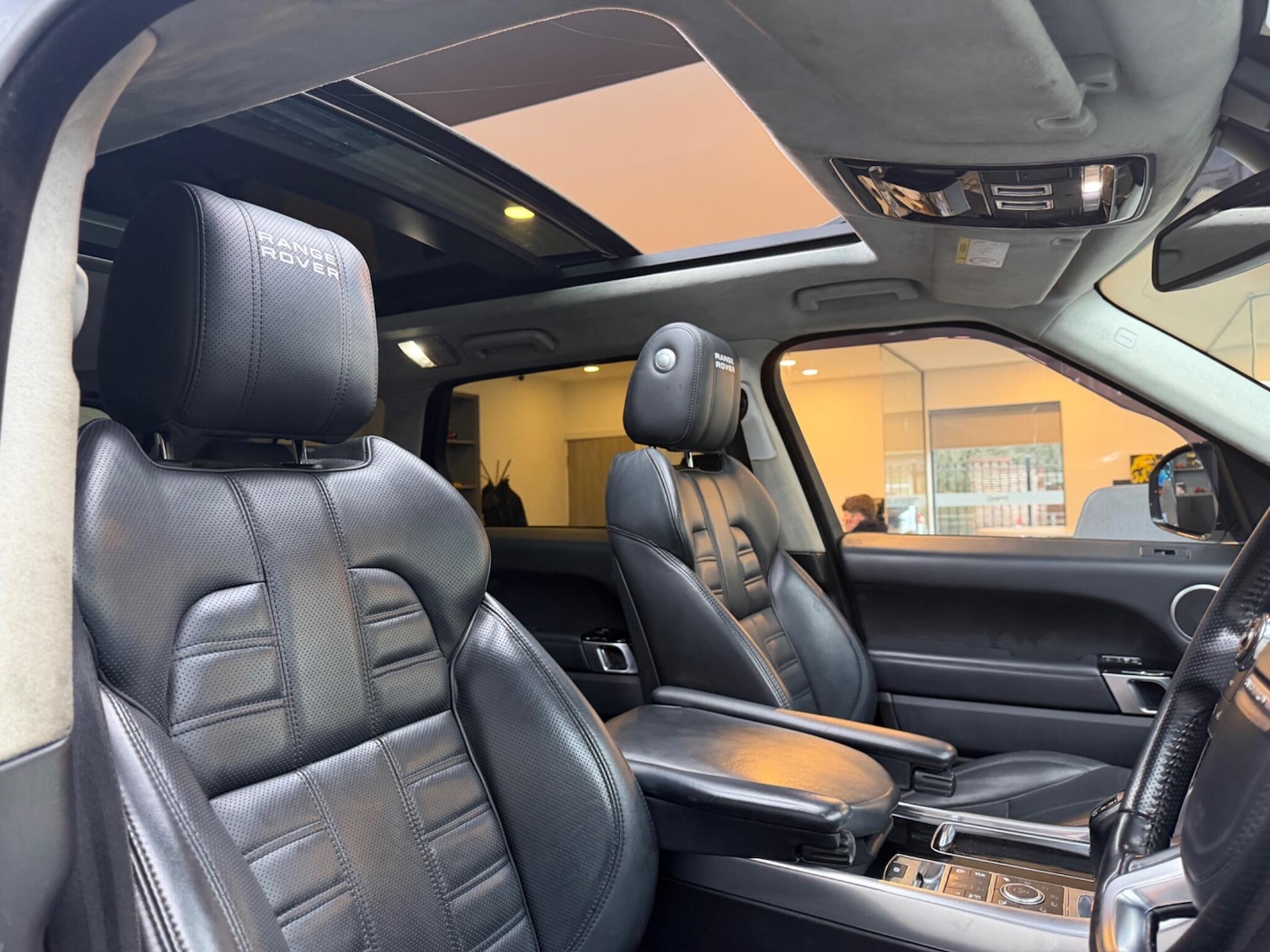 Used Land Rover Range Rover Sport 2015 for sale - 77387284: Photo 12