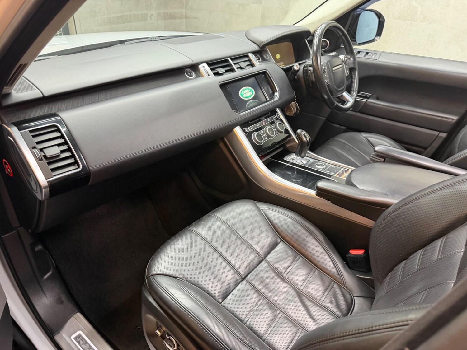 Used Land Rover Range Rover Sport 2015 for sale - 77387284: Photo 37