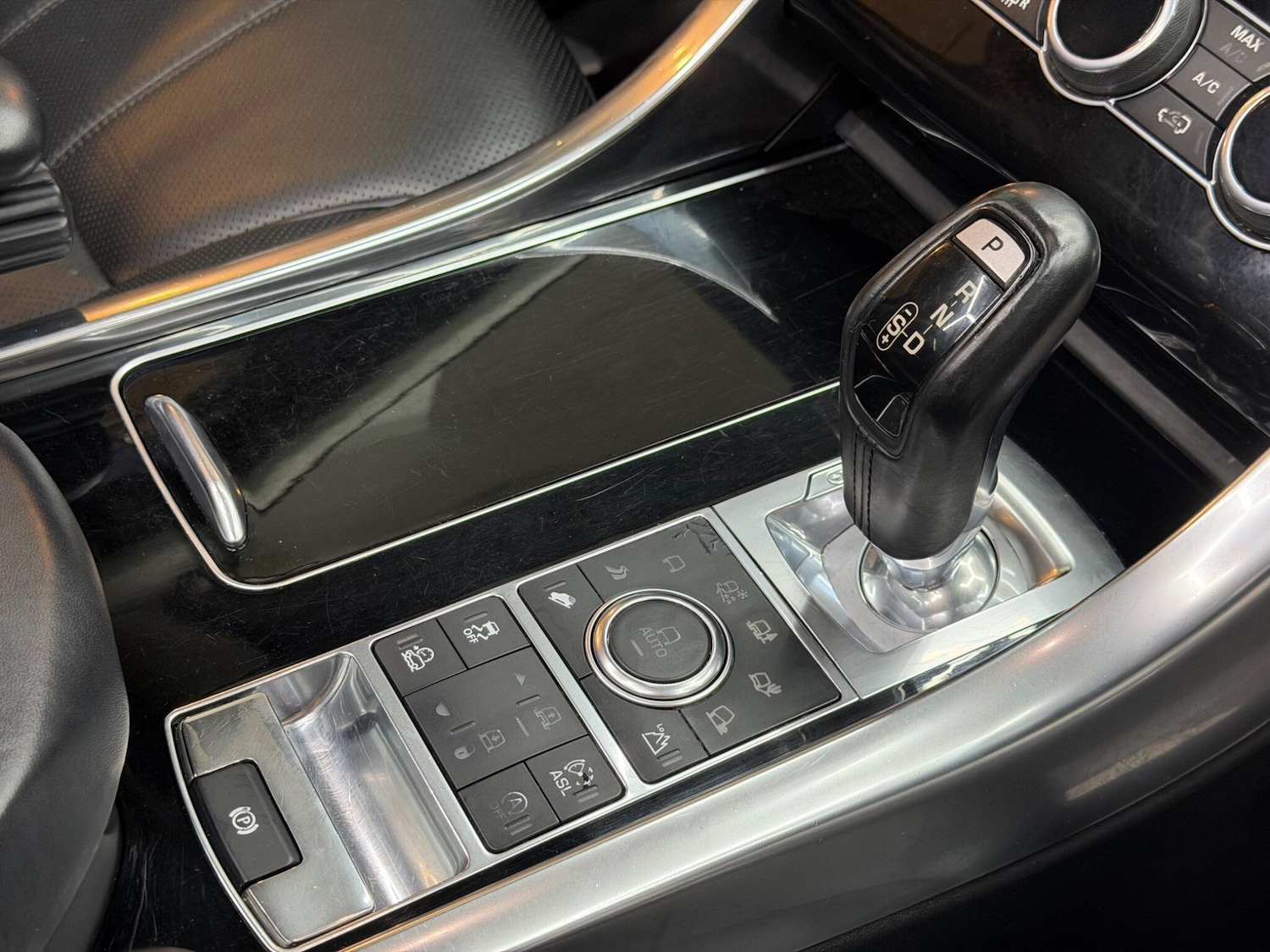 Used Land Rover Range Rover Sport 2015 for sale - 77387284: Photo 5