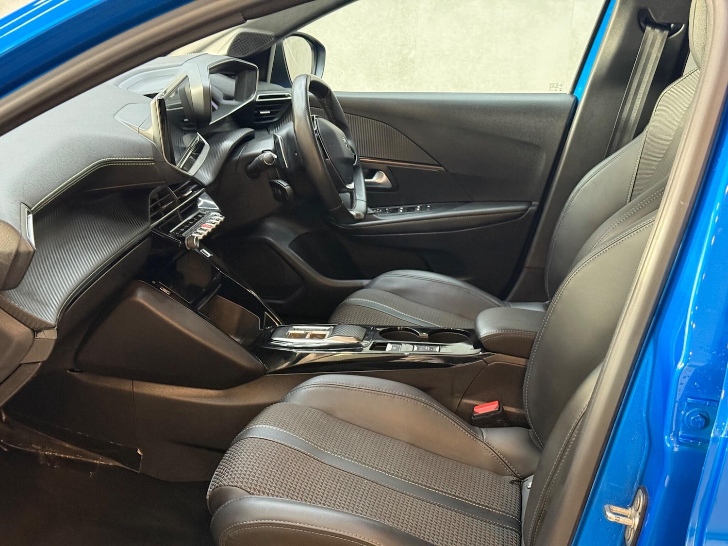 Used Peugeot 208 2023 for sale - 76561023: Photo 45