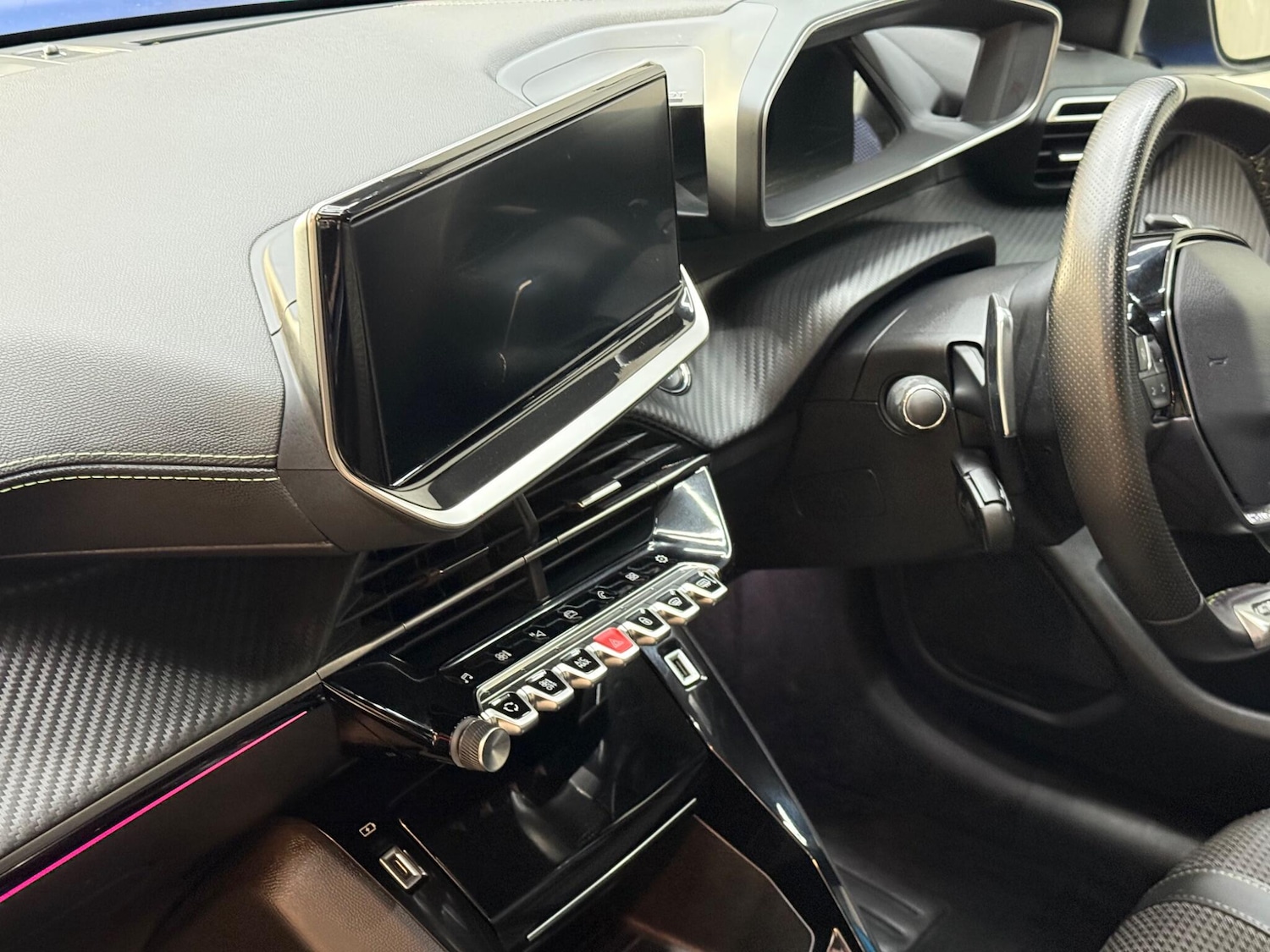 Used Peugeot 208 2023 for sale - 76561023: Photo 60