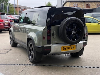 Used Land Rover Defender 110 2021 for sale - 75635451: Photo