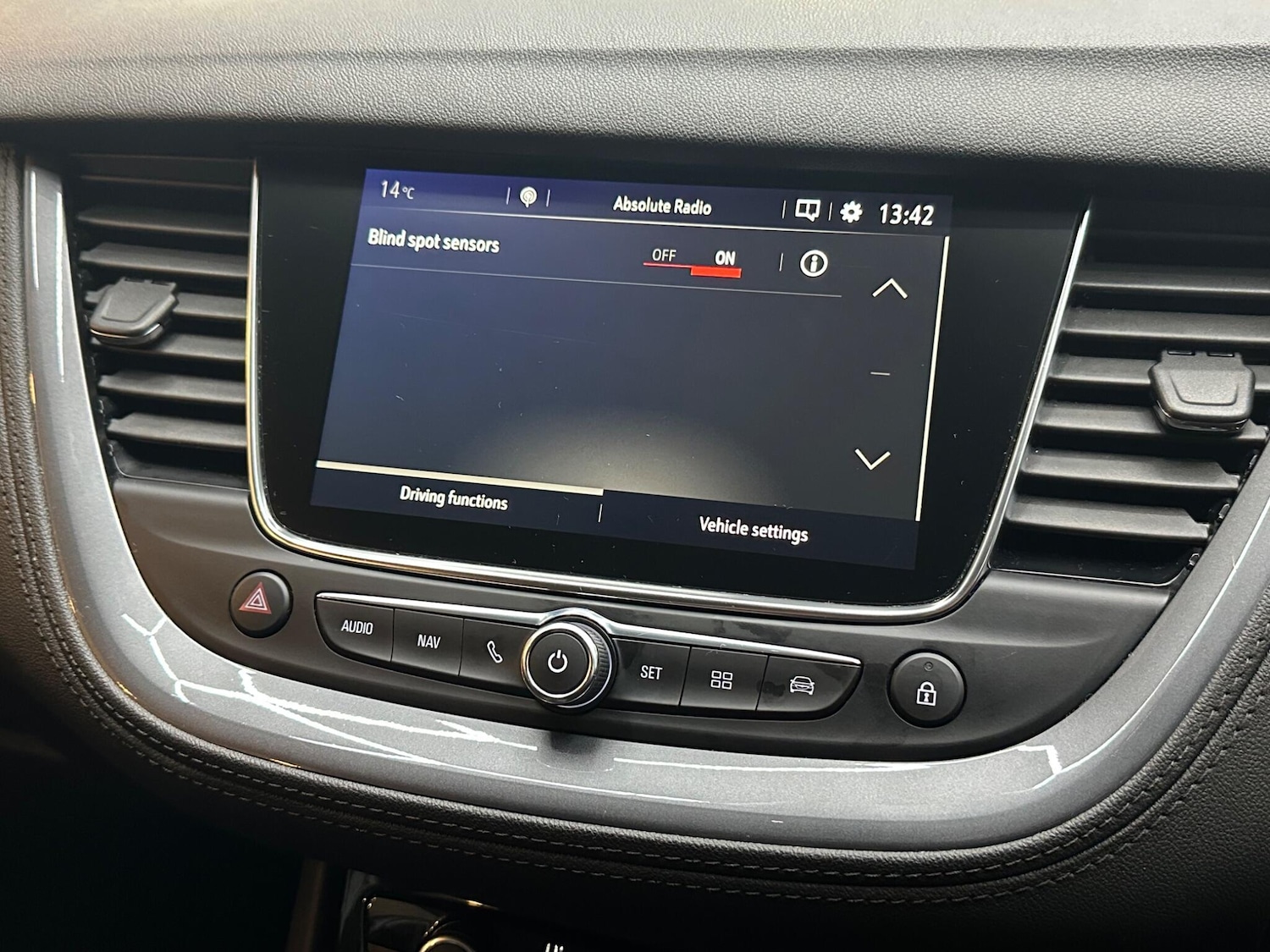 Used Vauxhall Grandland X 2019 for sale - 77994439: Photo 33