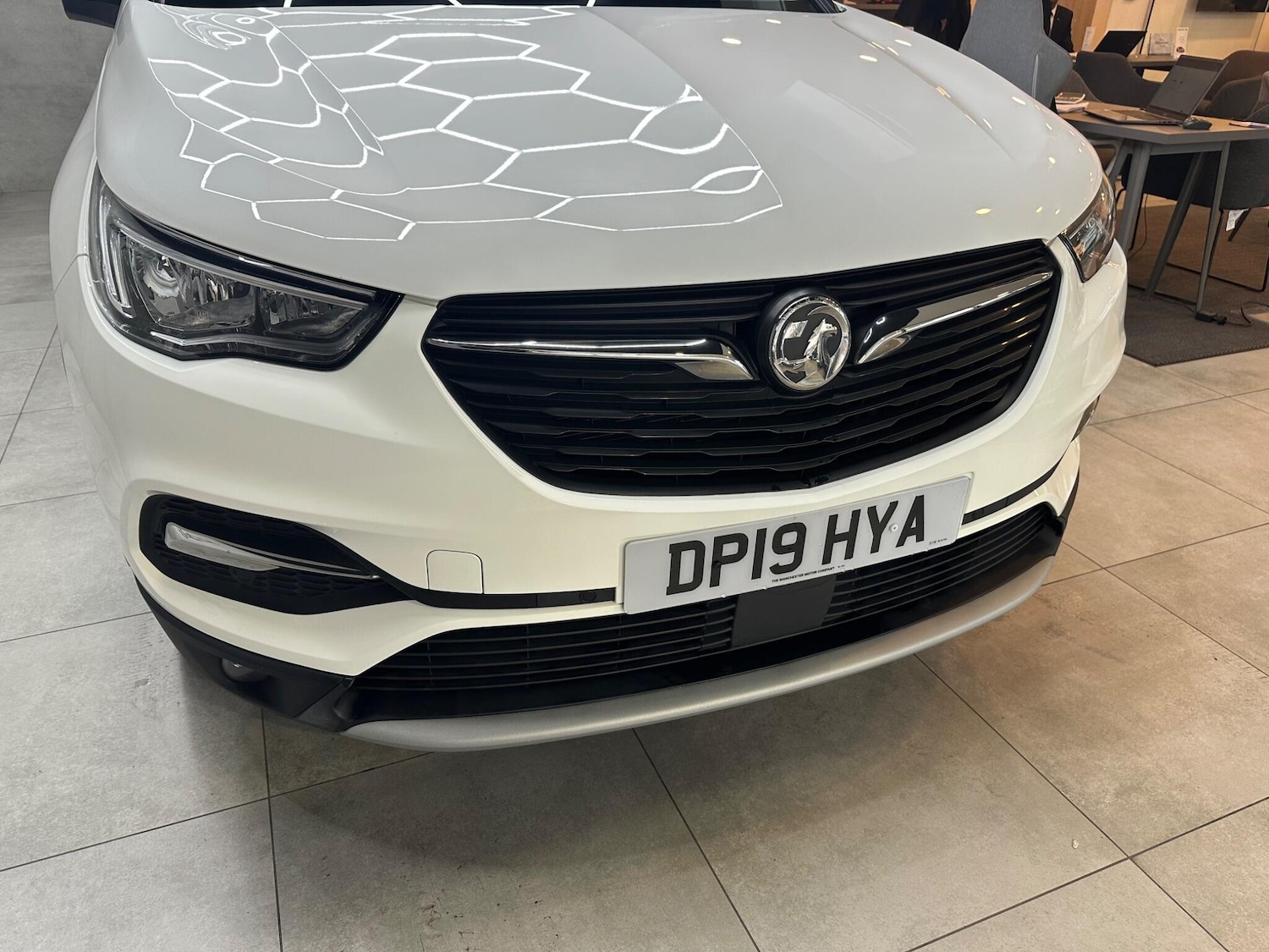 Used Vauxhall Grandland X 2019 for sale - 77994439: Photo 4
