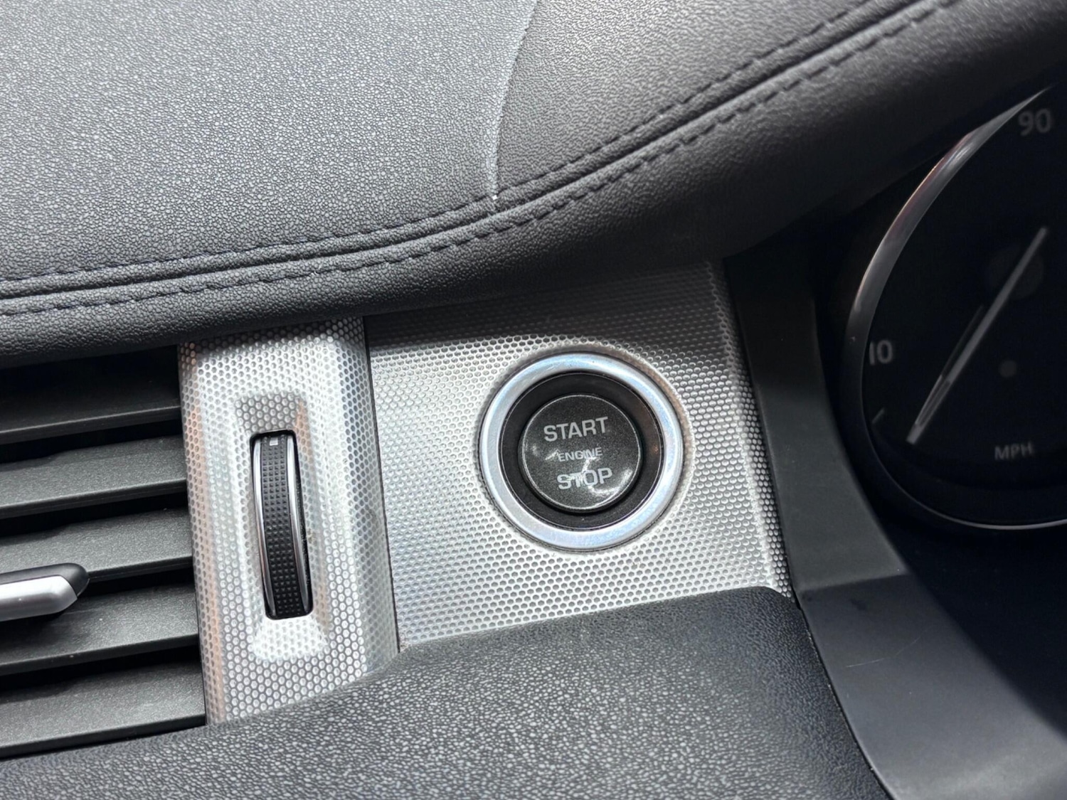 Used Land Rover Range Rover Evoque 2016 for sale - 76562275: Photo 72