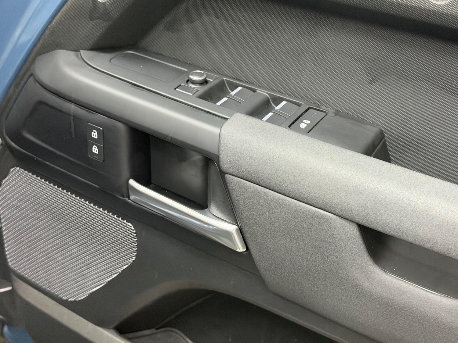 Used Land Rover Defender 2020 for sale - 77495983: Photo 53