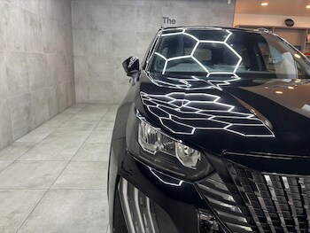 Used Peugeot 2008 2023 for sale - 78958861: Photo