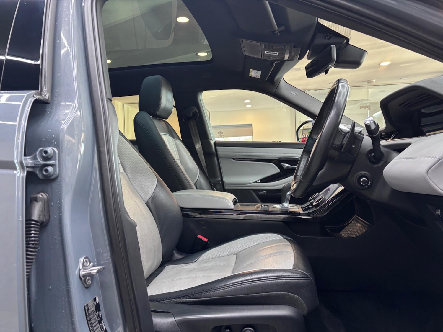 Used Land Rover Range Rover Evoque 2019 for sale - 77143626: Photo 26