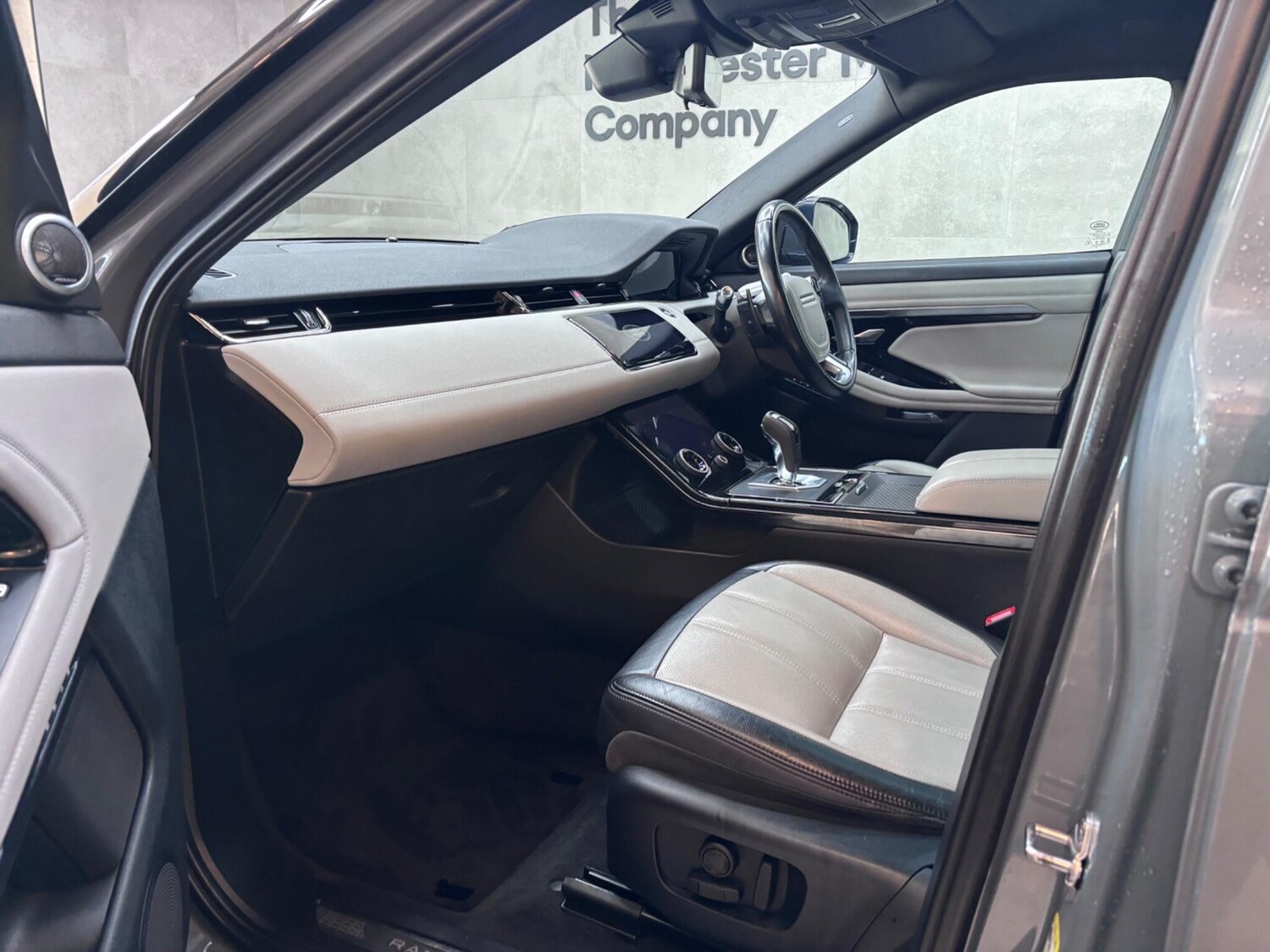 Used Land Rover Range Rover Evoque 2019 for sale - 77143626: Photo 57