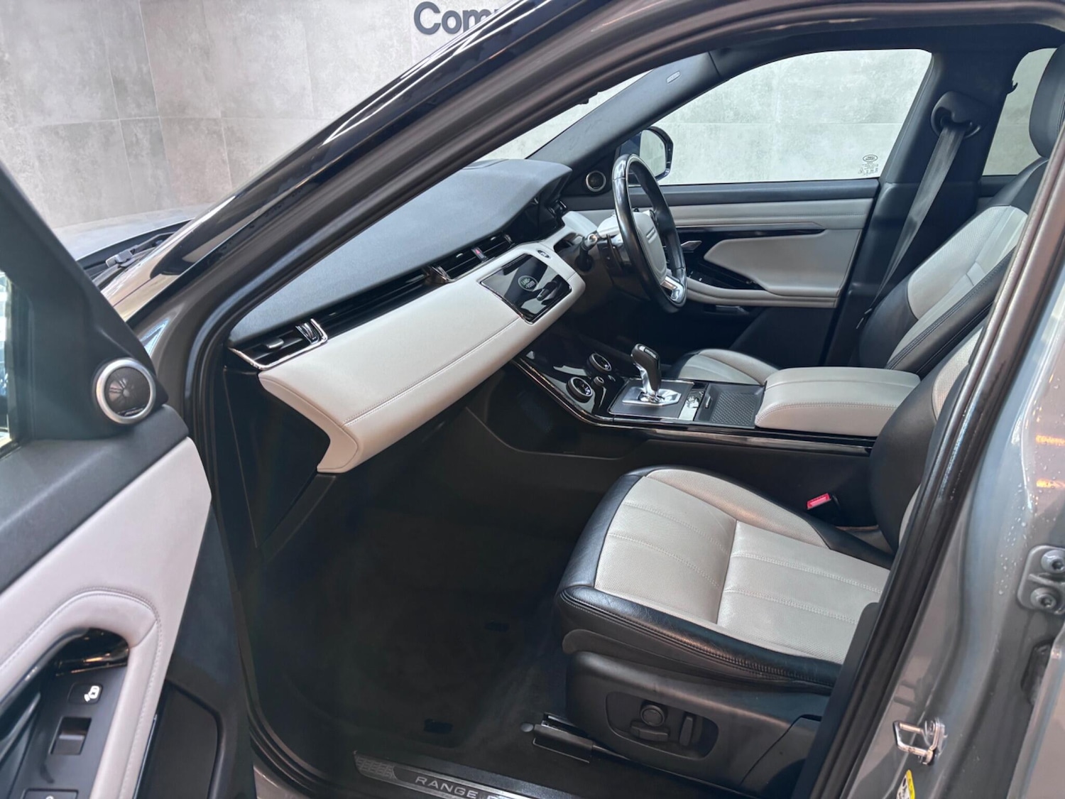 Used Land Rover Range Rover Evoque 2019 for sale - 77143626: Photo 59